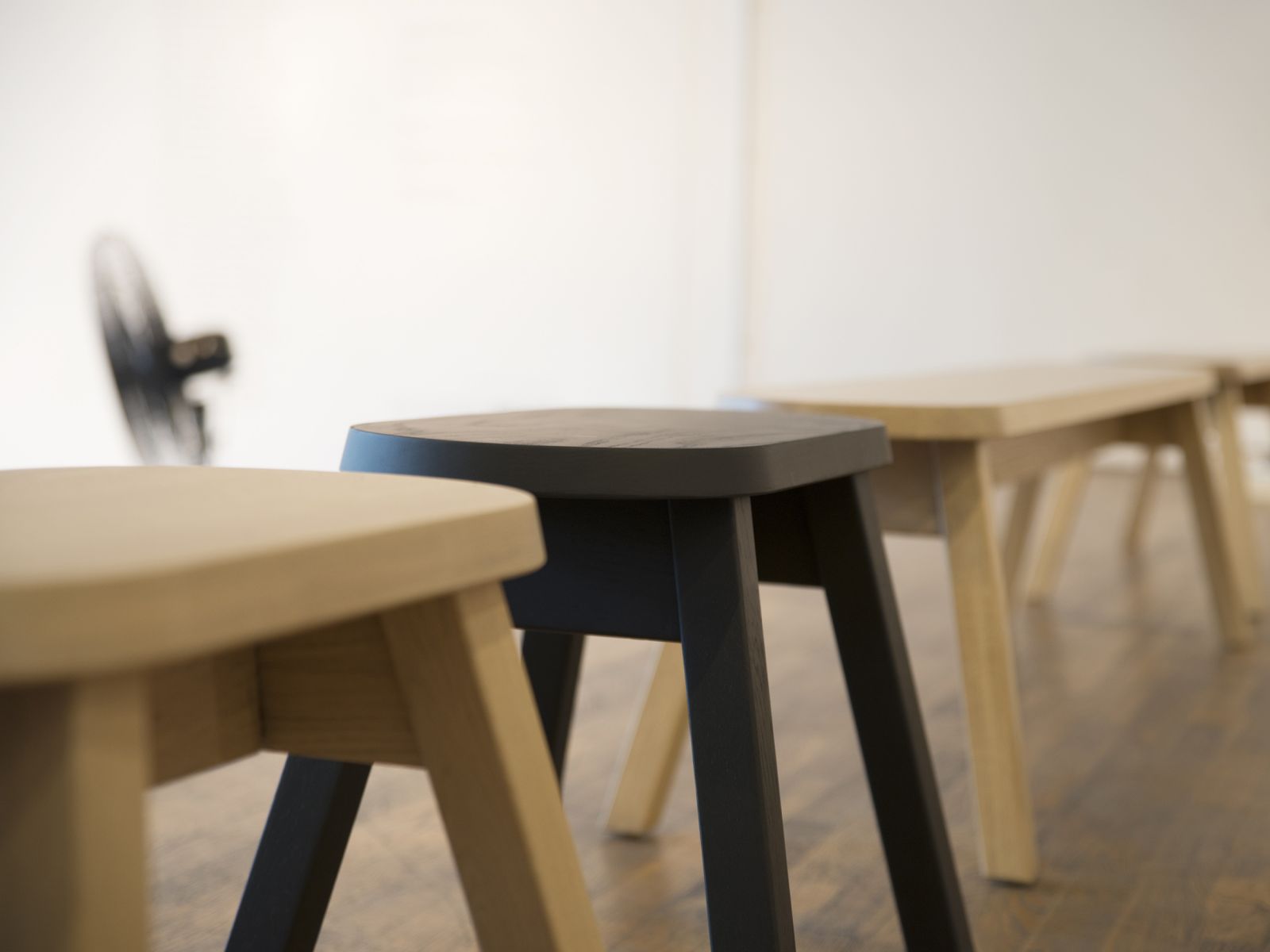 Black sheep bench Furniture for Mmood LOUDORDESIGN studio Jean